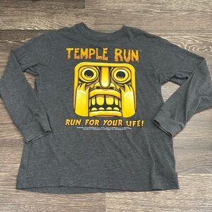 Old Navy collectible edition Temple Run long sleeve T-shirt